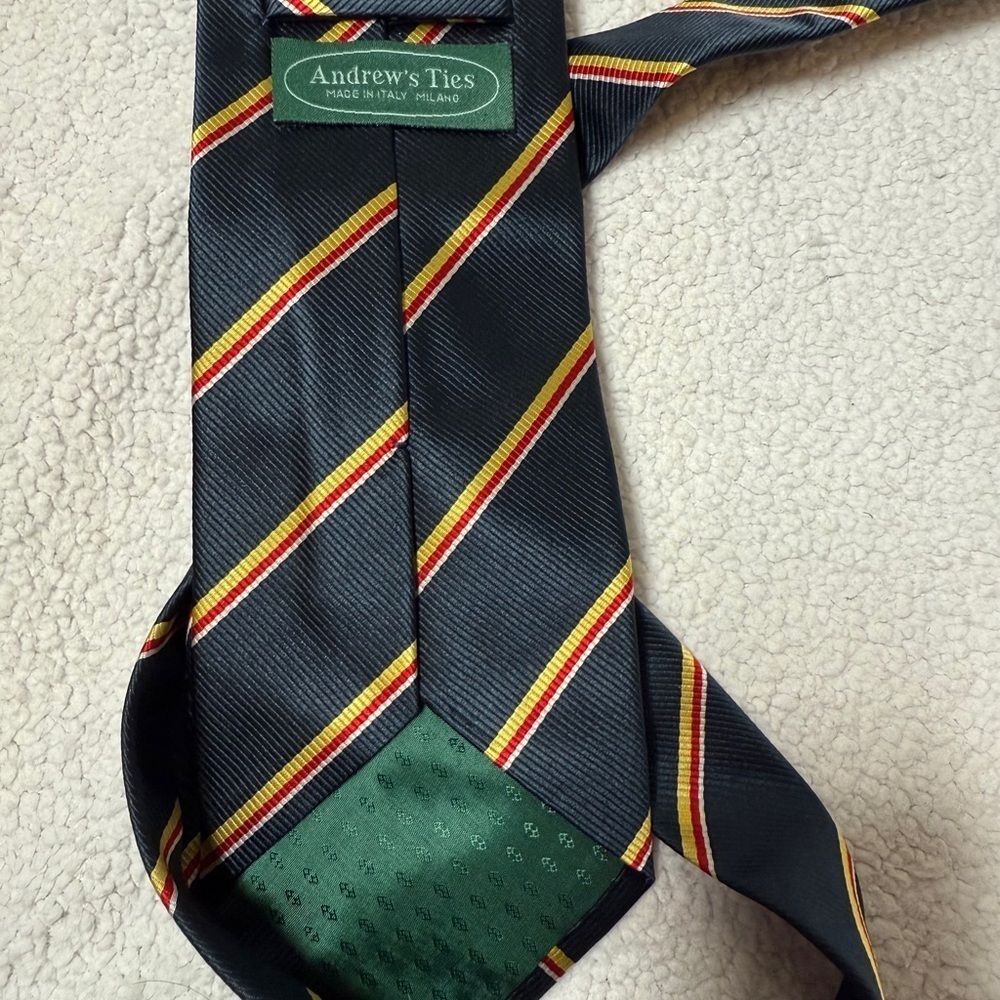 💰Andrew’s Ties Navy Blue Yellow Red Stripe Rep made in Italy Silk neck tie - Picture 5 of 8